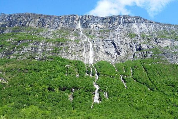 Водопад Виннуфоссен