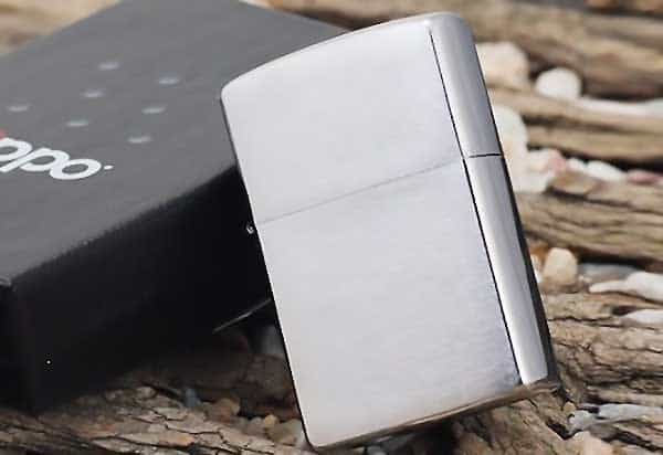 Zippo Classic 207